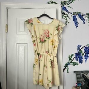 Aritzia Cream Floral Dress with Ruffled Sleeves